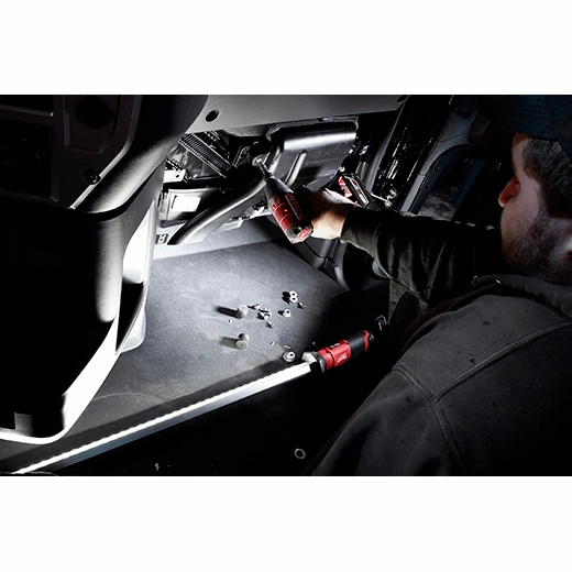 Main 3 - MILWAUKEE M12 LED UNDERHOOD LIGHT -