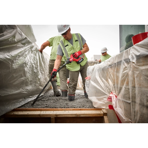 Main 6 - MILWAUKEE M18 FUEL 8' CONCRETE PENCIL VIBRATOR -