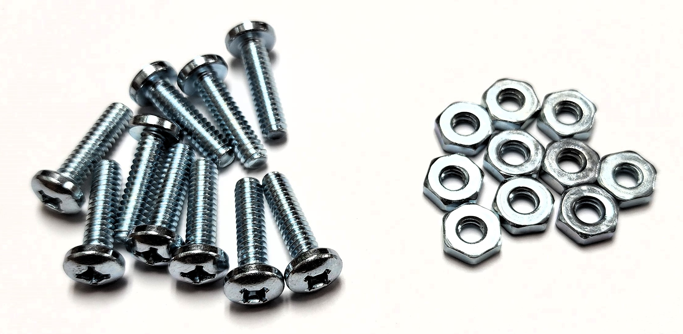 3/4" 10-24 PAN-HEAD MACHINE SCREW w/ HEXAGON NUT - ZINC-COATED (10 PACK) - Kilrich Building Centres