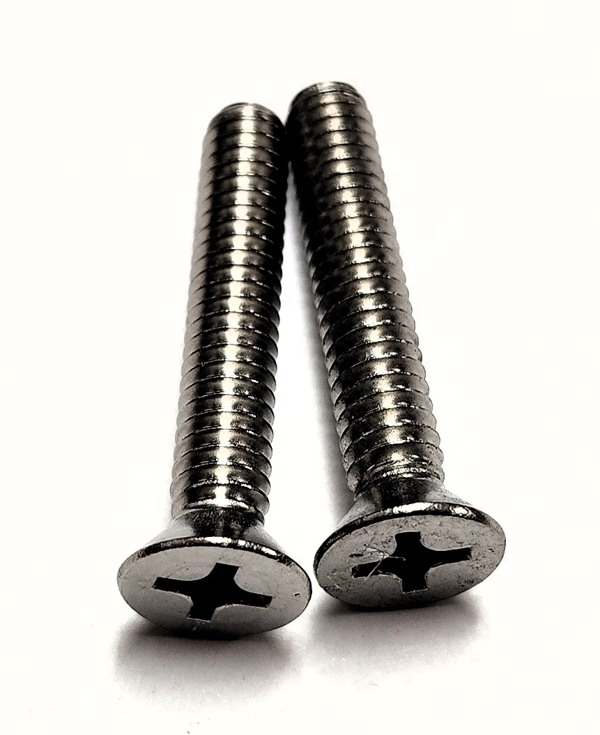 1-1/2" - 1/4" FLAT-HEAD MACHINE SCREW - STAINLESS (2 PACK) - Kilrich Building Centres