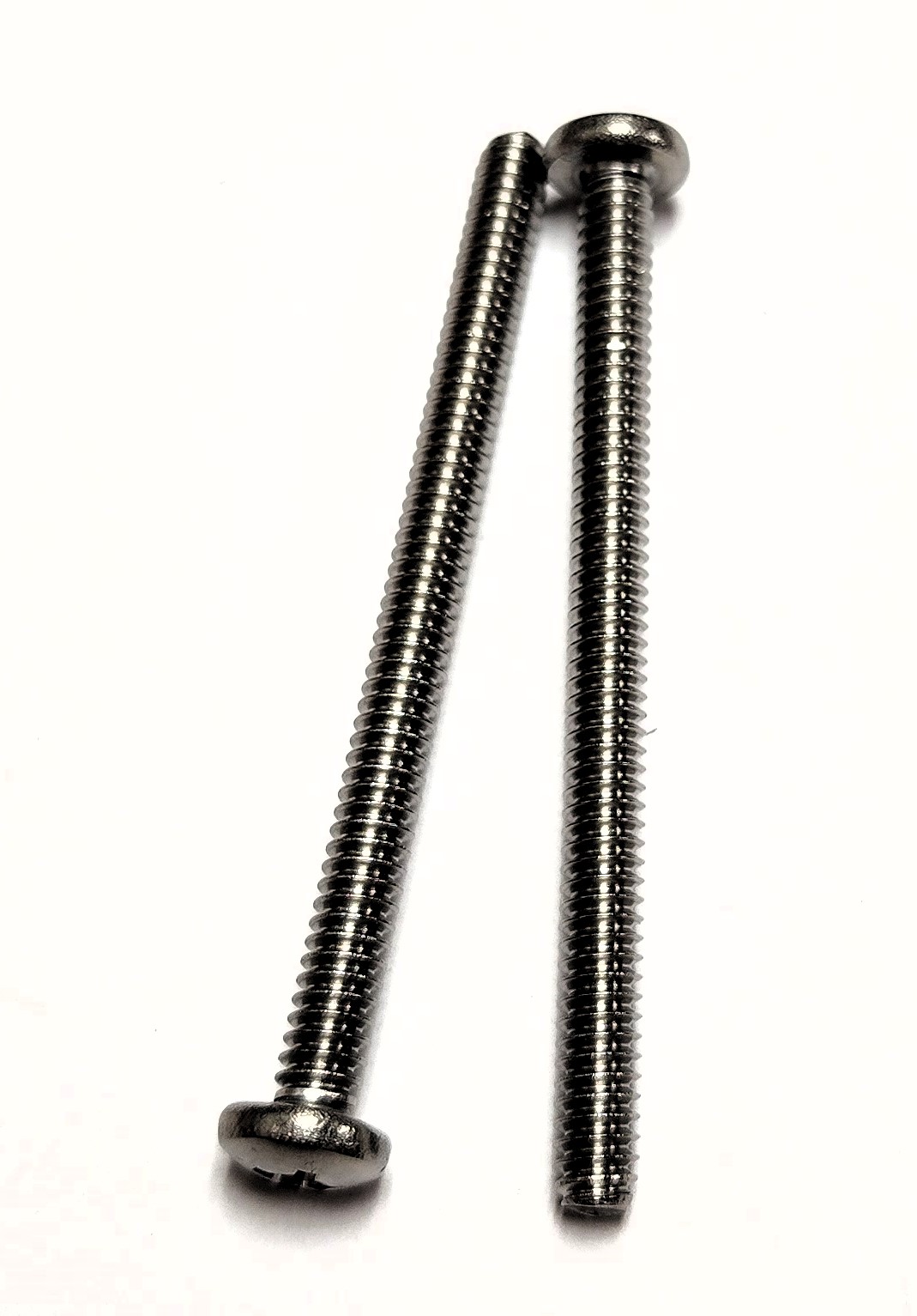 2-1/2" 10-24 PAN-HEAD MACHINE SCREW - STAINLESS (2 PACK) - Kilrich Building Centres