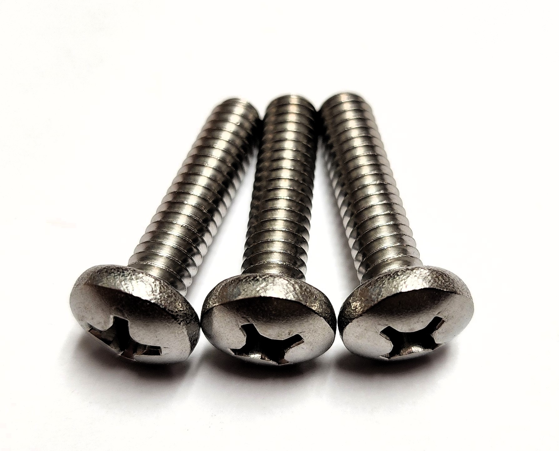 1" - 1/4" PAN-HEAD MACHINE SCREW - STAINLESS (3 PACK) - Kilrich Building Centres