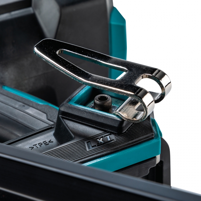 Main 4 - MAKITA 18V BL 3-1/2" FRAMING
NAILER 30 DEGREE CLIPPED HEAD
TOOL ONLY -