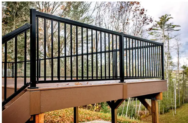 REGAL BLACK 14 STRAIGHT
PICKETS FOR 6' - Kilrich Building Centres