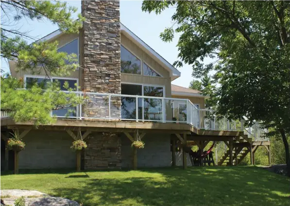 Main 2 - REGAL TOP & BOTTOM RAILS 6' OC
actual length 69" WHITE -